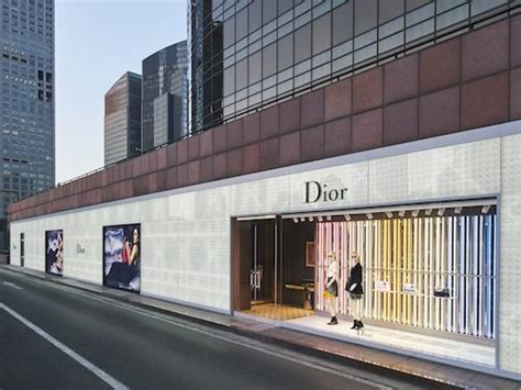 Dior opens its largest store in China, in Beijing